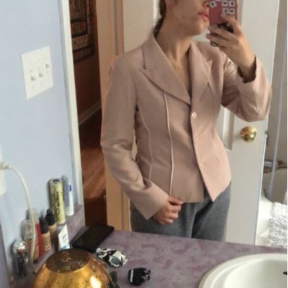 Neiman Marcus Blush Blazer - Picture 6 of 16